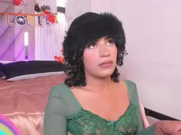 Chaturbate Live Sex Cam of taylor_harveey