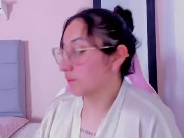 Chaturbate Watch Live Sex Cams of maddyy_moon