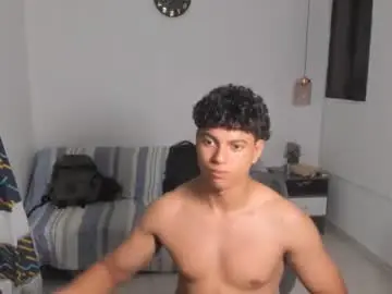 Chaturbate Live Sex of santy_stump