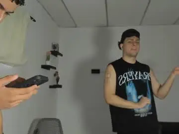 Chaturbate Live Sex Cam of santy_stump