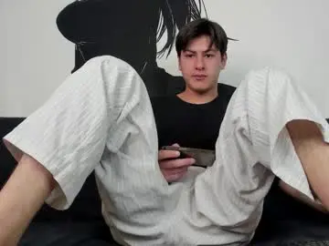 Chaturbate Live Sex Cam of alikuskya