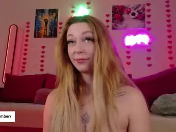 Chaturbate Free Porn Cam of ambermilana