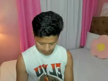 Chaturbate Free Live Porn of bhillrhey121103