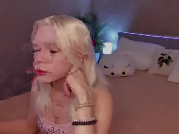 Chaturbate Sex Chat of kiki_peach