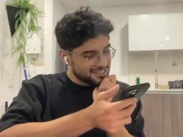 Chaturbate Live Sex of bdever7