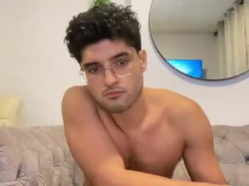 Chaturbate Nude Webcam of bdever7