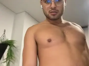 Chaturbate Nude Webcam of bdever7