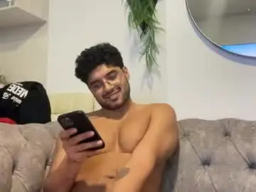 Chaturbate Adult Video Chat of bdever7