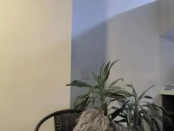 Chaturbate Live Sex Cam of bdever7