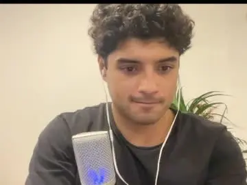 Chaturbate Live Porn of bdever7