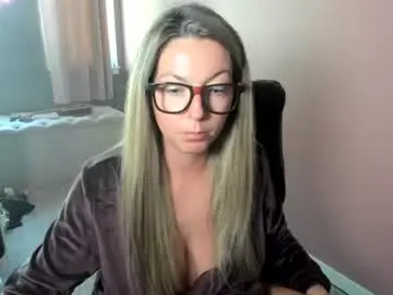 Chaturbate Watch Live Sex Cams of mandybabyxxx
