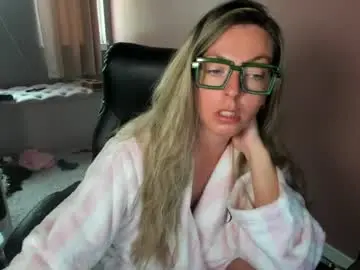 Chaturbate Free Live Porn of mandybabyxxx