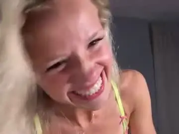 Chaturbate Adult Video Chat of emmaabennett