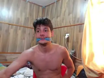 Chaturbate Free Live Porn of powertwinky