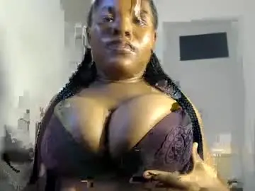 Chaturbate Live Sex Cam of princess_karinaa