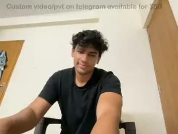 Chaturbate Live Sex Cam of raju_smith