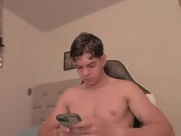 Chaturbate Best live sex cam show of zamir_scott