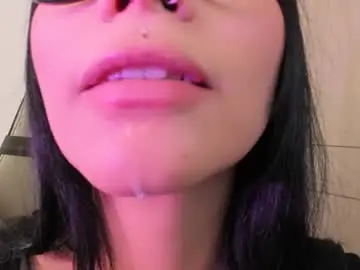 Chaturbate Adult Webcams of alice_rausing