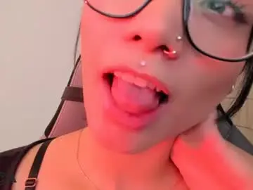 Chaturbate Watch Live Sex Cams of alice_rausing
