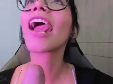 Chaturbate Free Live Porn of alice_rausing