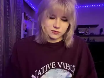 Chaturbate Watch Live Sex Cams of hellokinki