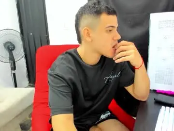 Chaturbate Free Porn Cam of magnificent_star18