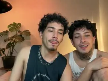 Chaturbate Adult Webcams of noah_and_steven