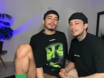 Chaturbate Adult Webcams of noah_and_steven
