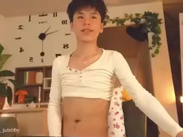 Chaturbate Free Live Porn of tommyfoxboy