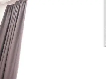 Chaturbate Live Sex Cam of whisperlure