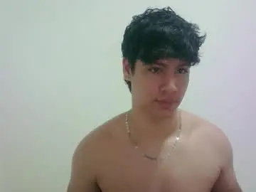 Chaturbate Live Sex of zeus_183