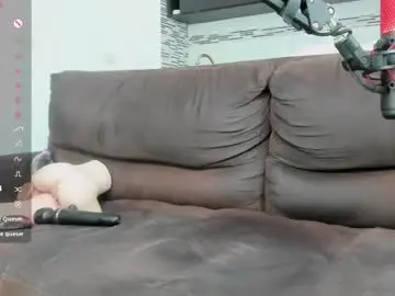 Chaturbate Free Live Porn of emilymichaels