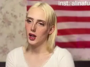 Chaturbate Watch Live Sex Cams of llinabarbie