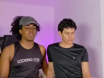 Chaturbate Live Sex of nicoymark1