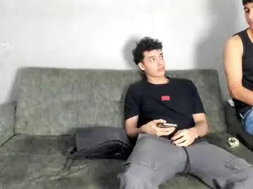 Chaturbate Sex Chat of pelusos_mens