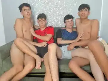 Chaturbate Live Sex of pelusos_mens