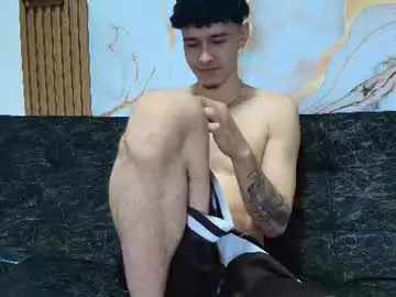 Chaturbate Adult Video Chat of pelusos_mens