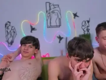 Chaturbate Live Sex Cam of rico_steel