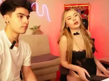 Chaturbate Live Porn of tommy_and_sophie