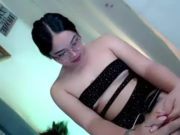 Chaturbate Sex Cam of wildbarbie_69