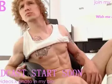 Chaturbate Live Sex Cam of apollojam