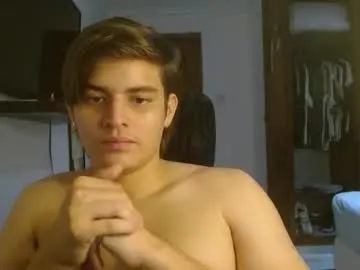 Chaturbate Live Sex Cam of badbunny_69_