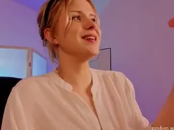 Chaturbate Live Sex Cam of emma__oblivion