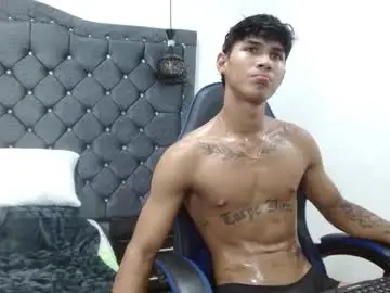 Chaturbate Live Sex Cam of luka_big18