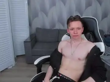 Chaturbate Adult Video Chat of meverik_oushen