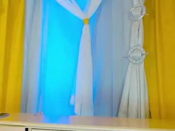 Chaturbate Live Sex Cam of queen_zoe01