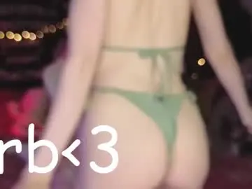 Chaturbate Best live sex cam show of crackling_tati