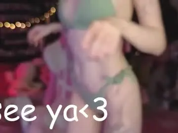 Chaturbate Live Sex of crackling_tati