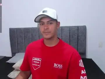 Chaturbate Live Sex Cam of iamdylan777