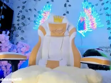 Chaturbate Live Sex of midnight_angell